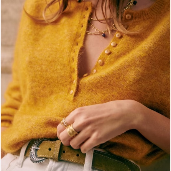 Sezane Sweater - Picture 2 of 8